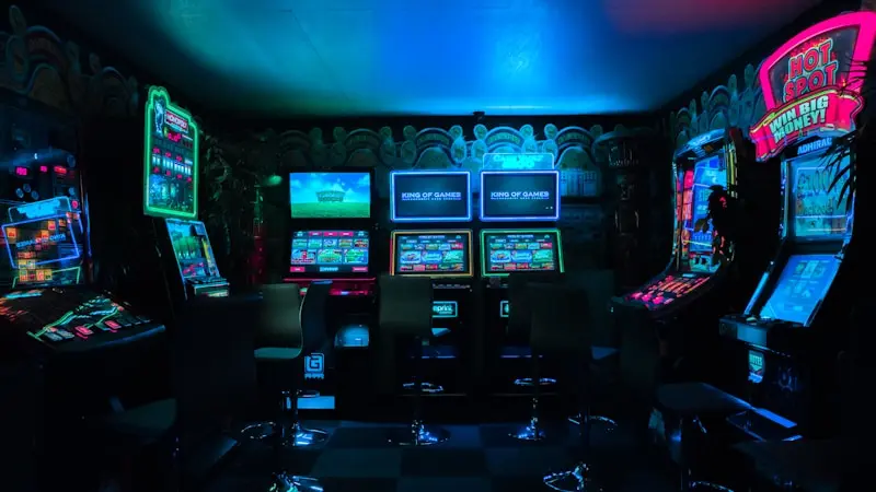 位置連動型ゲームアプリ新規開発
